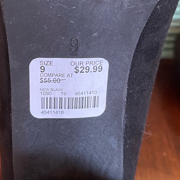 C Comfort Est 1946 Mary Jane’s - Picture 8 of 8